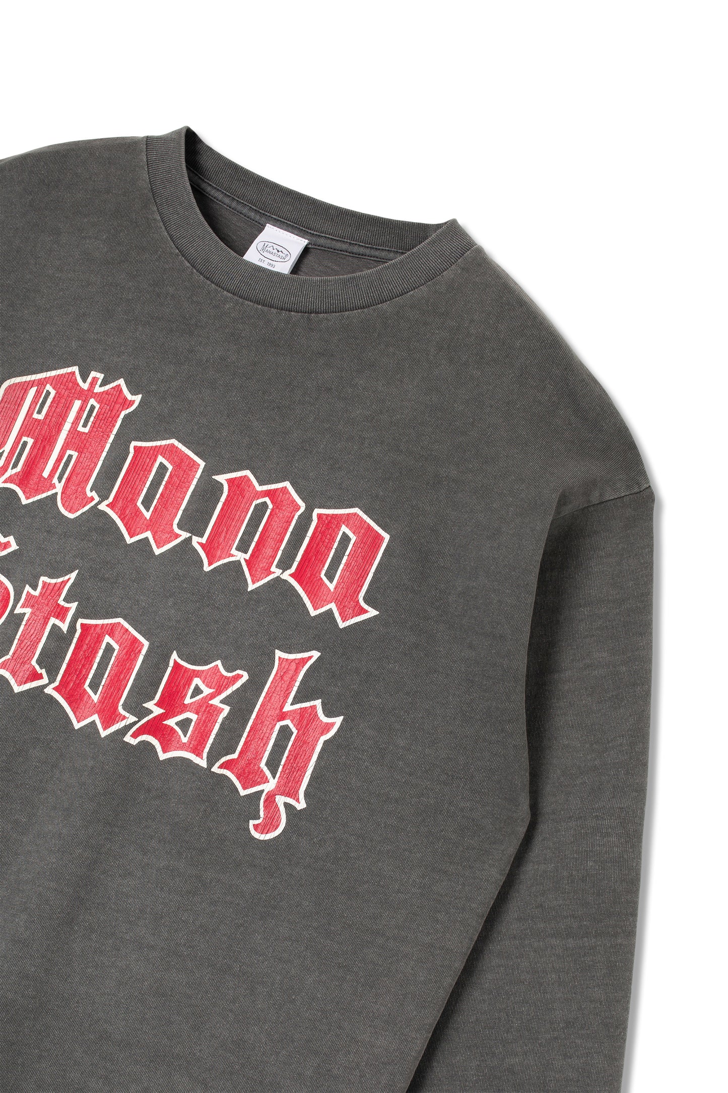 Pumice L/C Tee Old English (Black)